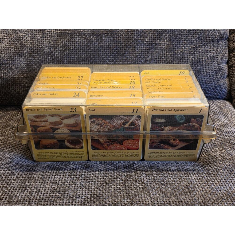Vintage 1984 My Great Recipes Cookbook Recipe Card w/ Storage Box 2100 + Recipes